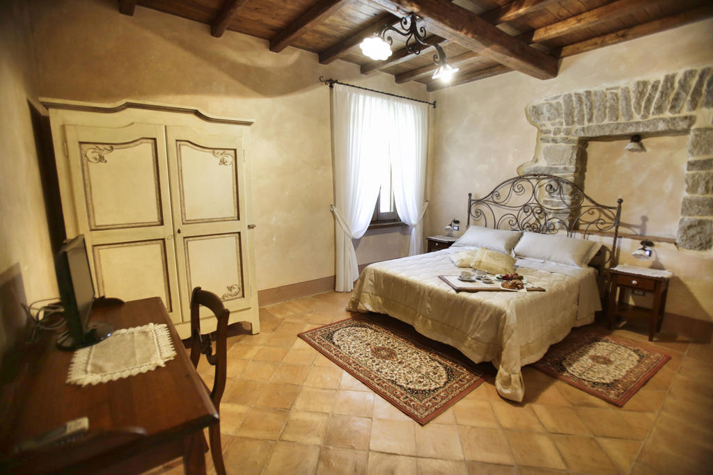 La Locanda Del Ruspante Castro dei Volsci Chambre photo