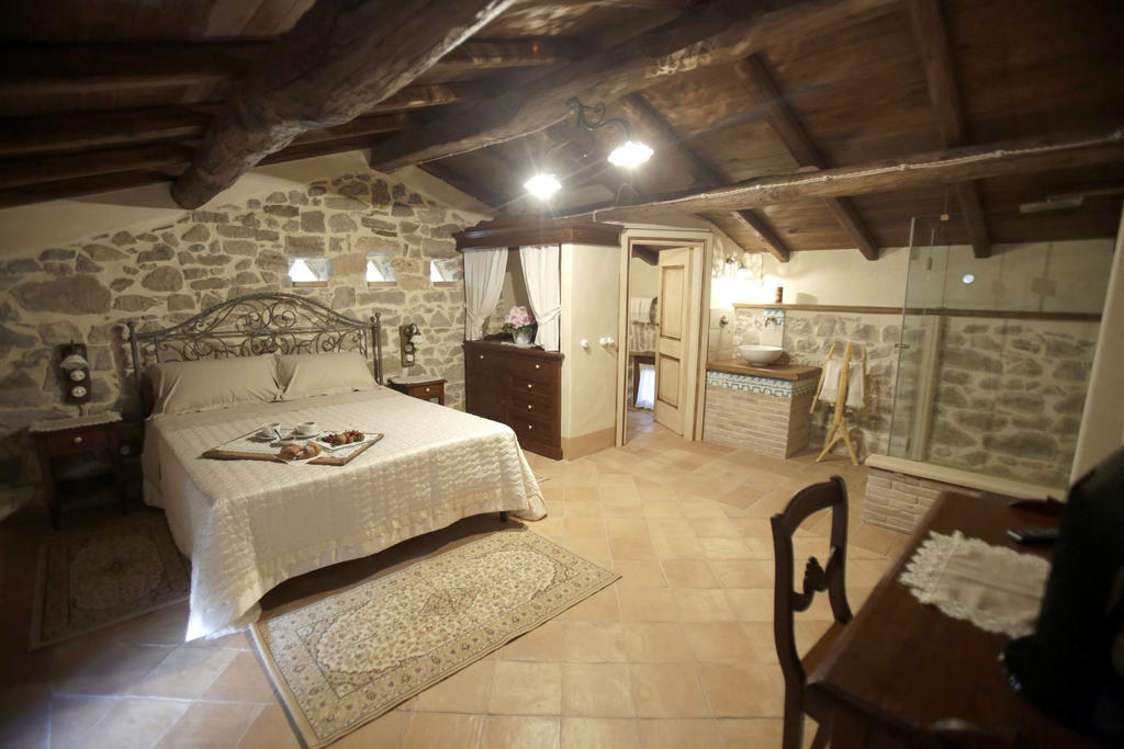 La Locanda Del Ruspante Castro dei Volsci Chambre photo