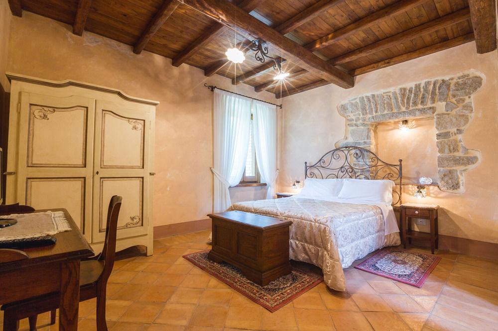 La Locanda Del Ruspante Castro dei Volsci Extérieur photo